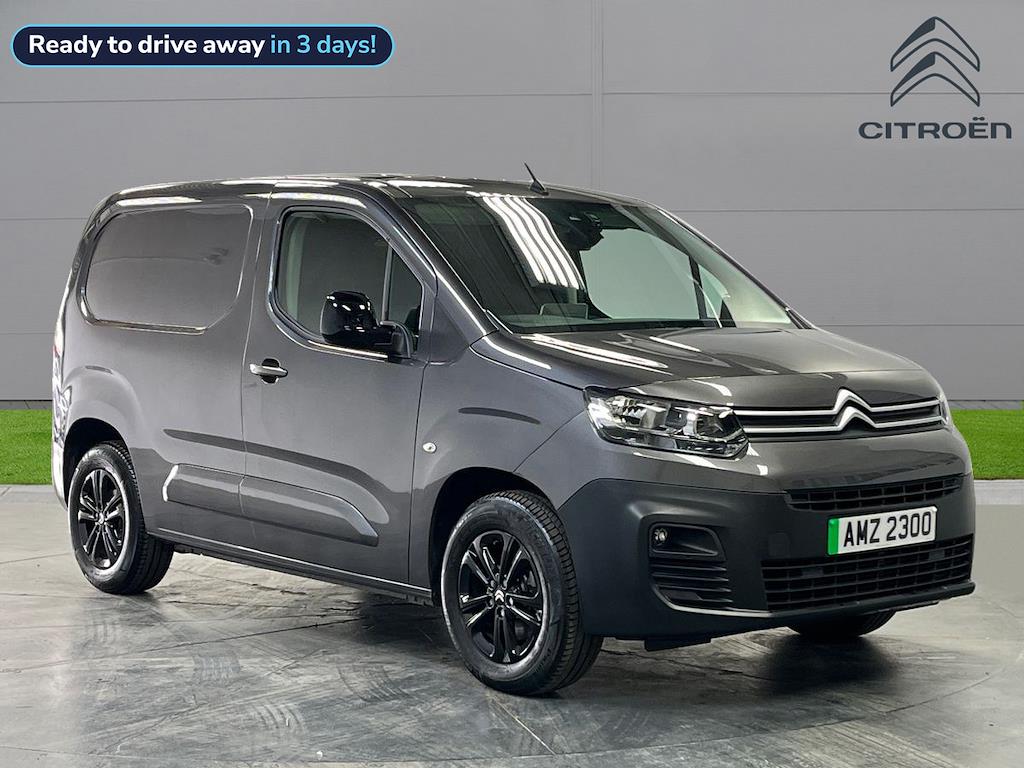 Main listing image - Citroen e-Berlingo