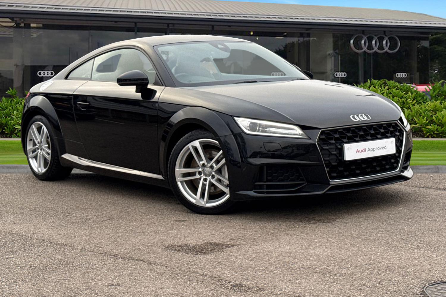 Main listing image - Audi TT