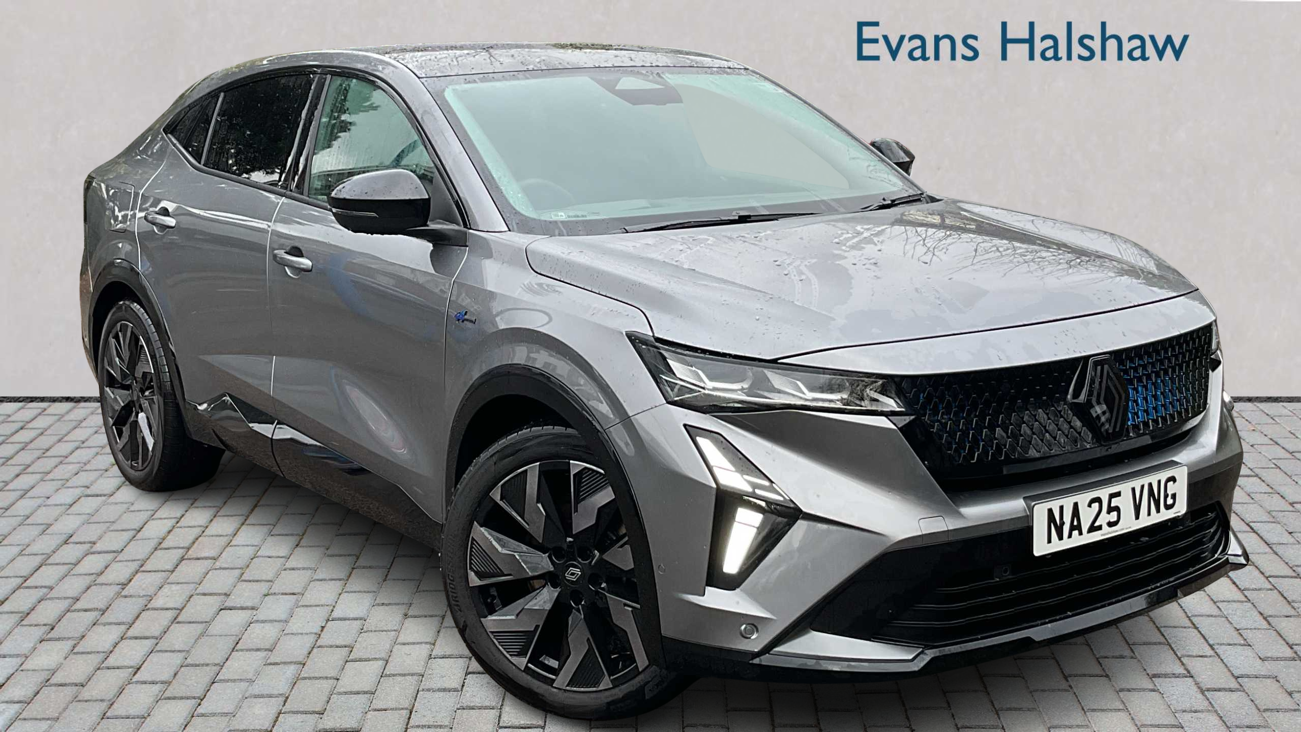 Main listing image - Renault Rafale