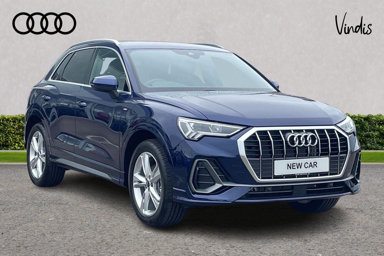 Main listing image - Audi Q3