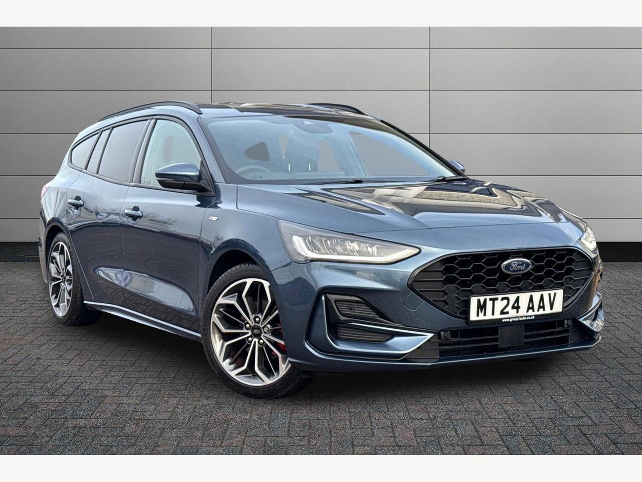 Main listing image - Ford Focus Estate