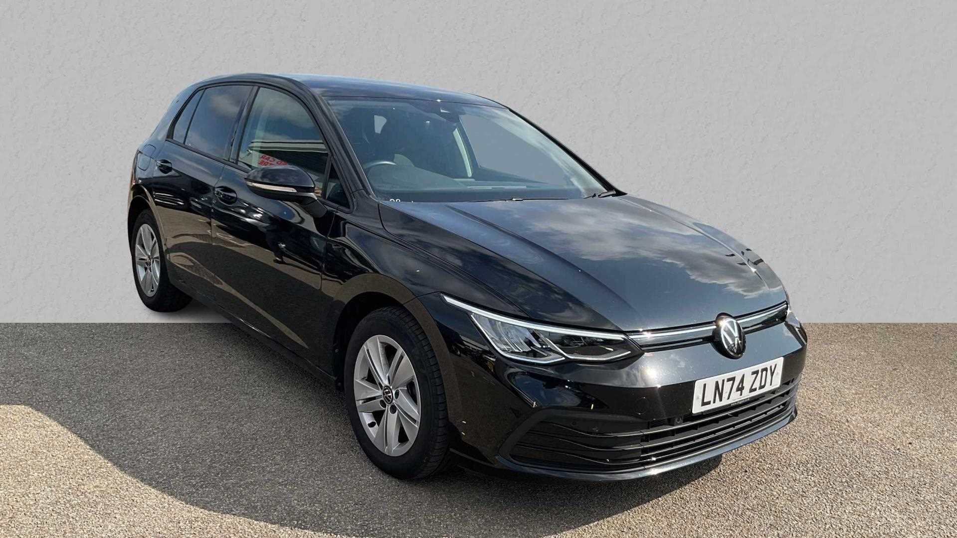 Main listing image - Volkswagen Golf
