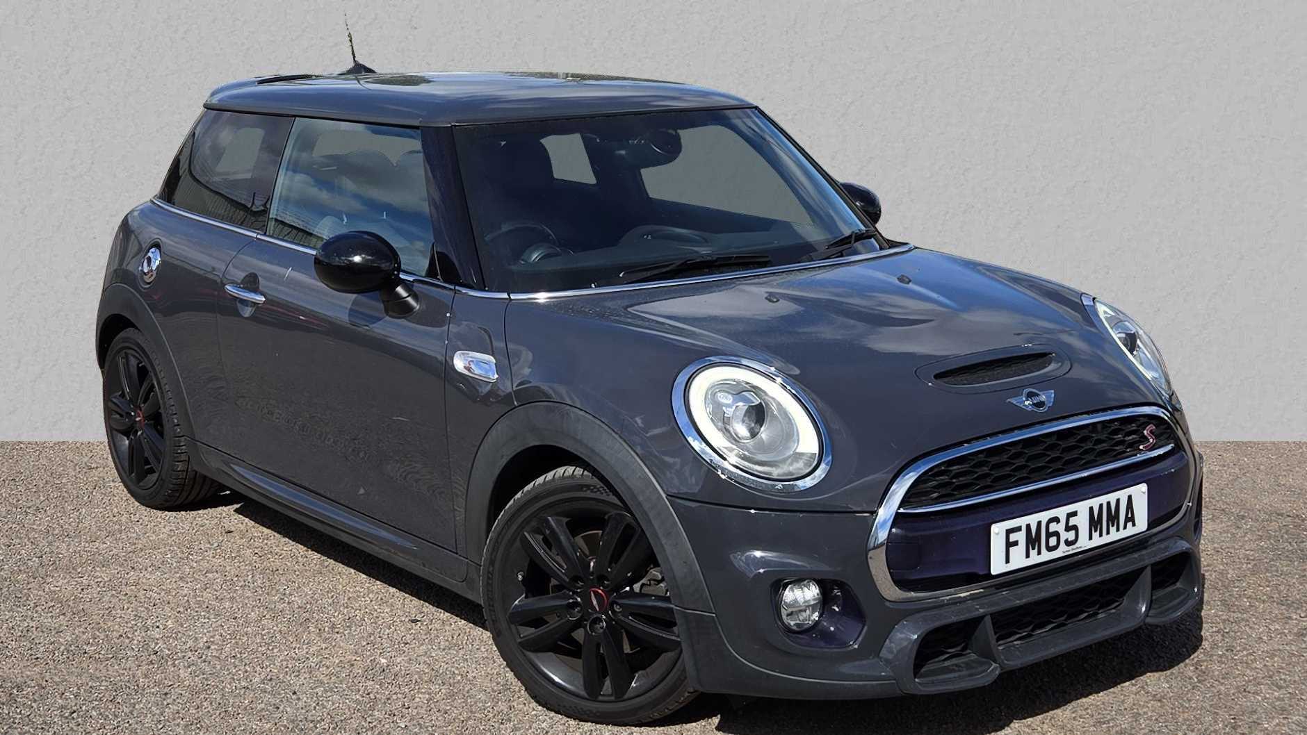 Main listing image - MINI Hatchback
