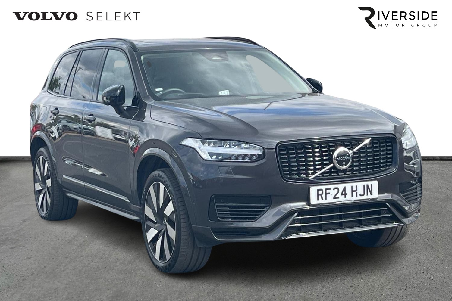 Main listing image - Volvo XC90