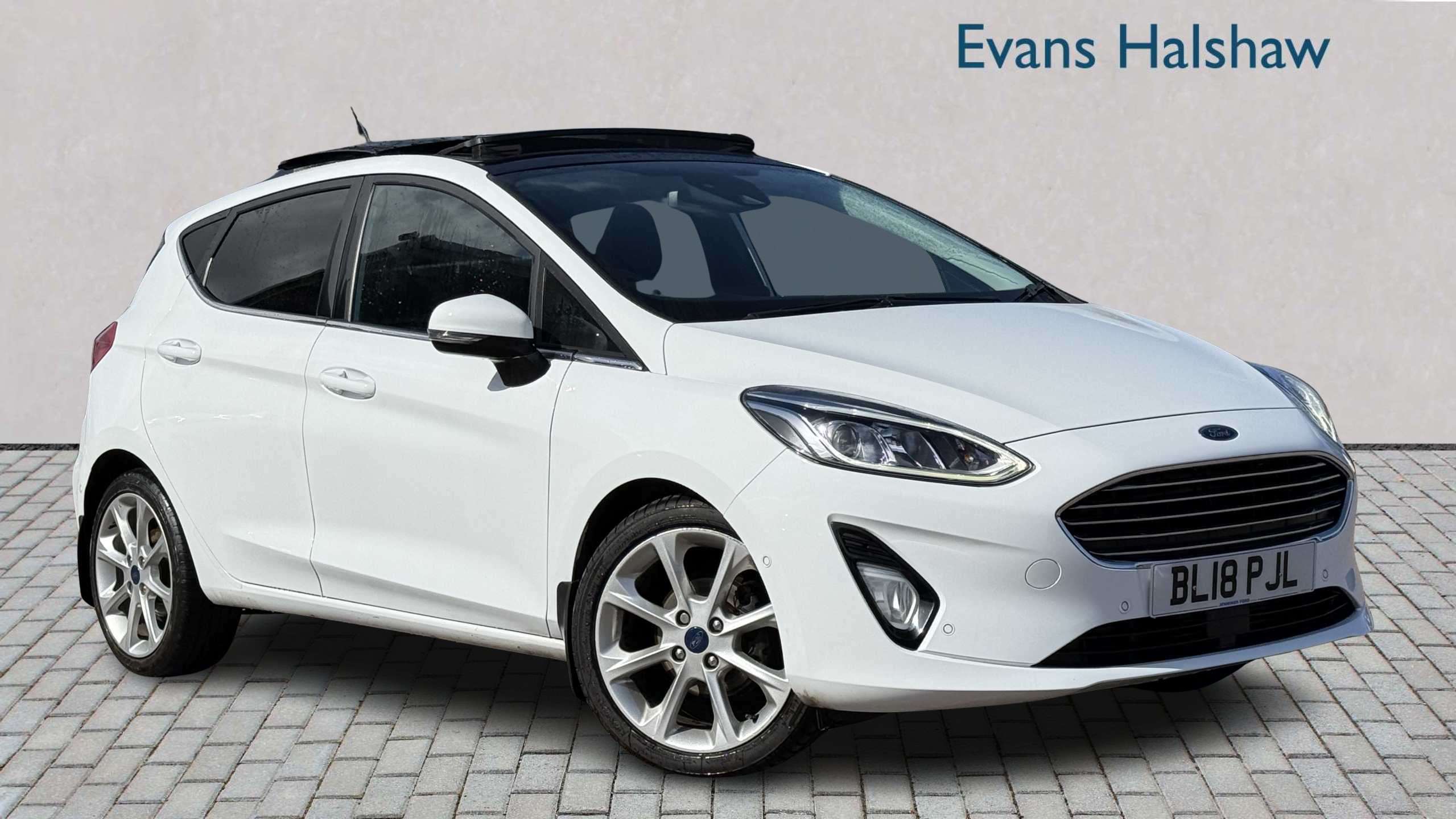 Main listing image - Ford Fiesta
