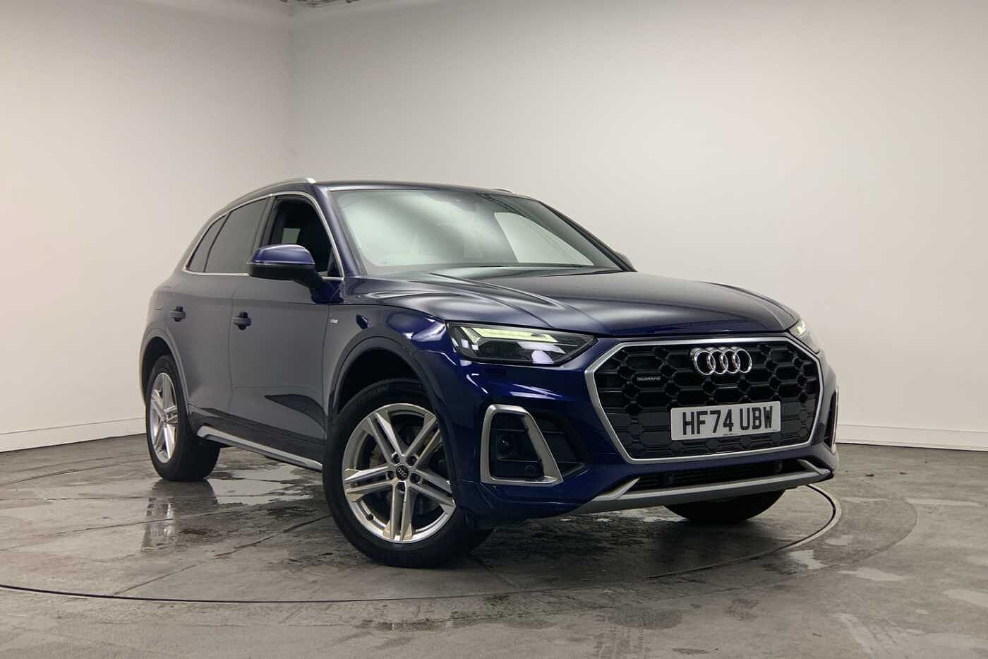 Main listing image - Audi Q5