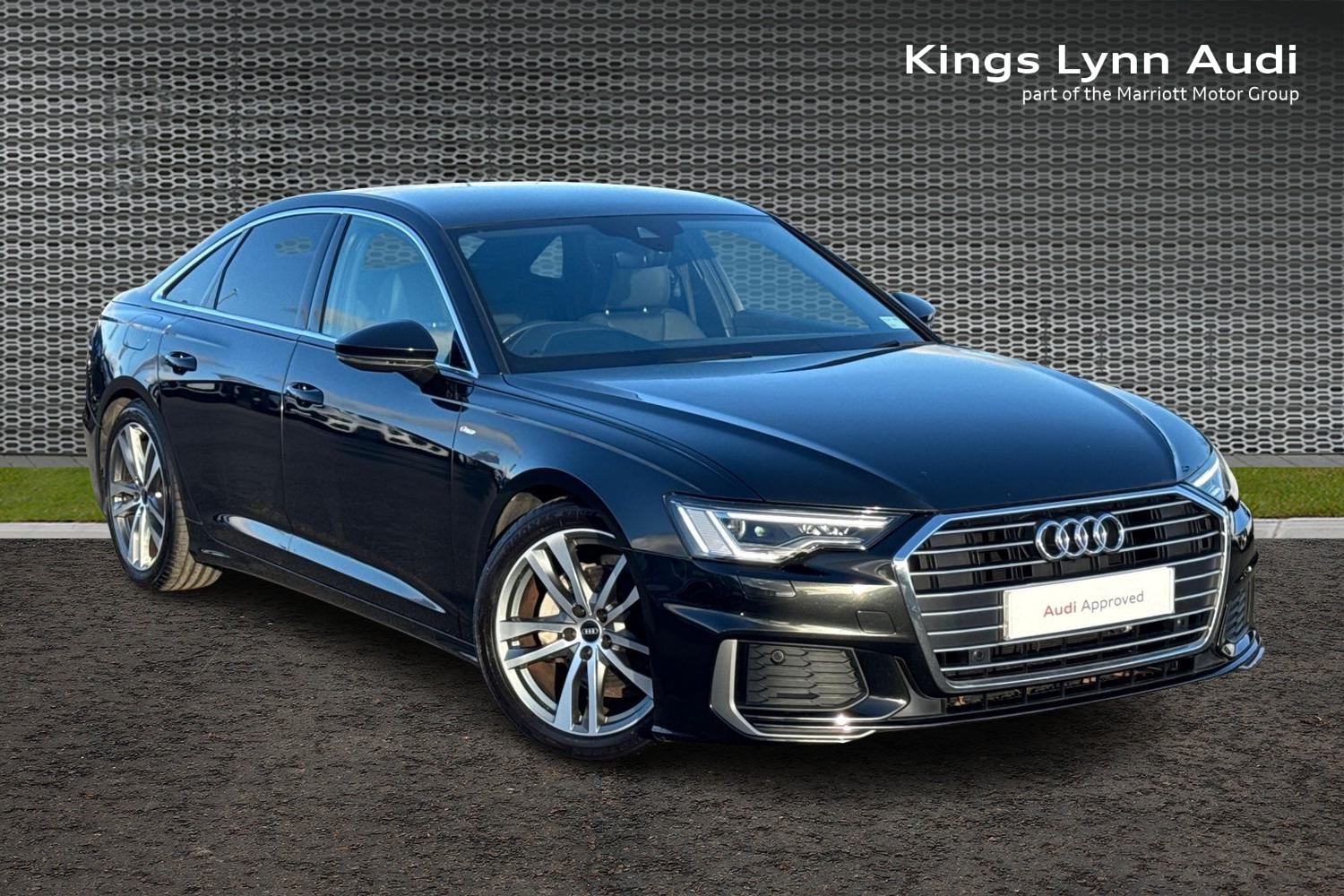 Main listing image - Audi A6