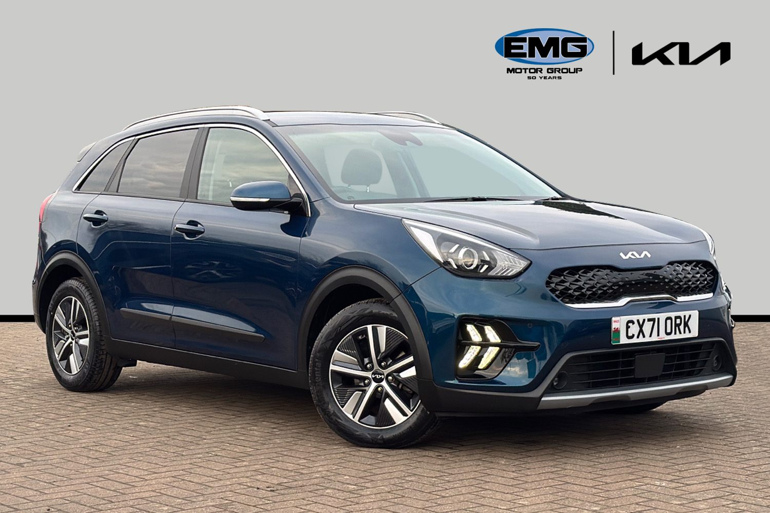 Main listing image - Kia Niro