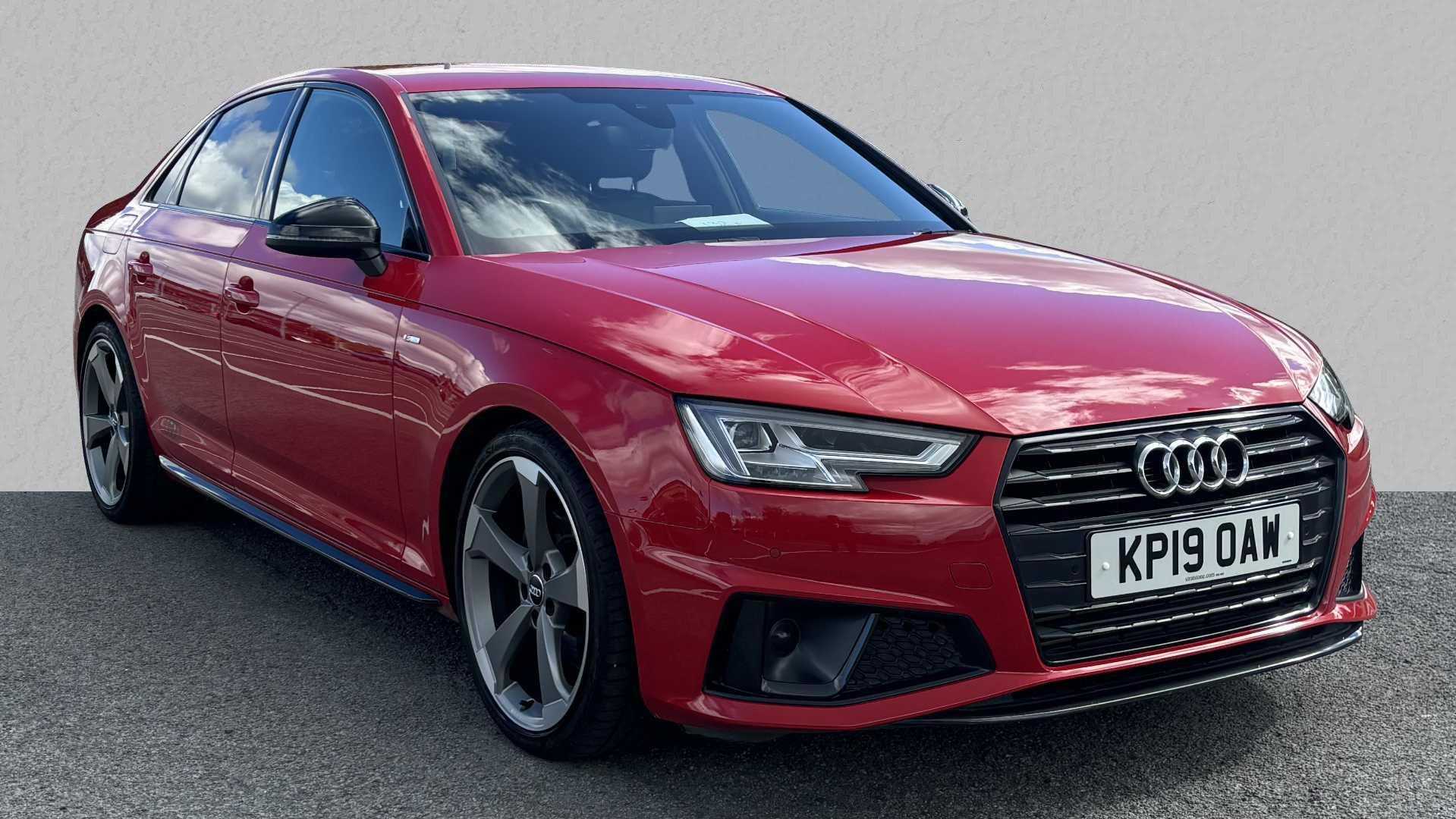 Main listing image - Audi A4