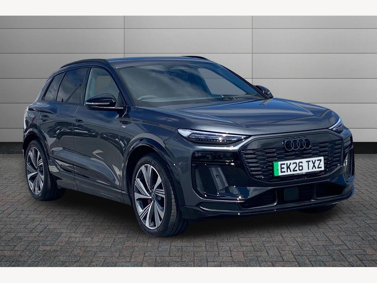 Main listing image - Audi Q6