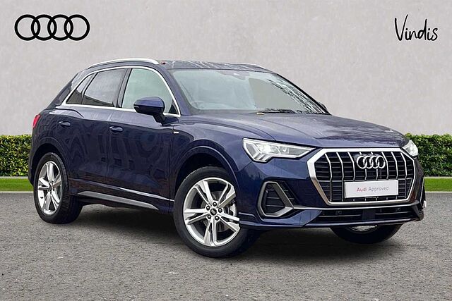 Main listing image - Audi Q3