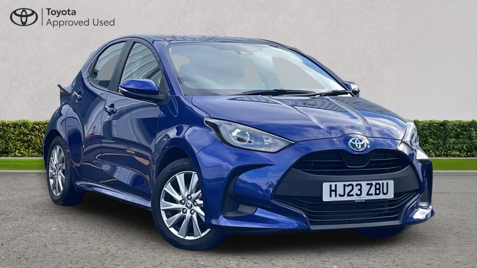 Main listing image - Toyota Yaris
