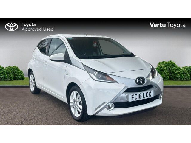 Main listing image - Toyota Aygo