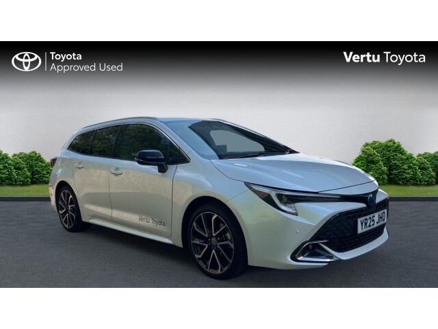 Main listing image - Toyota Corolla Touring Sport
