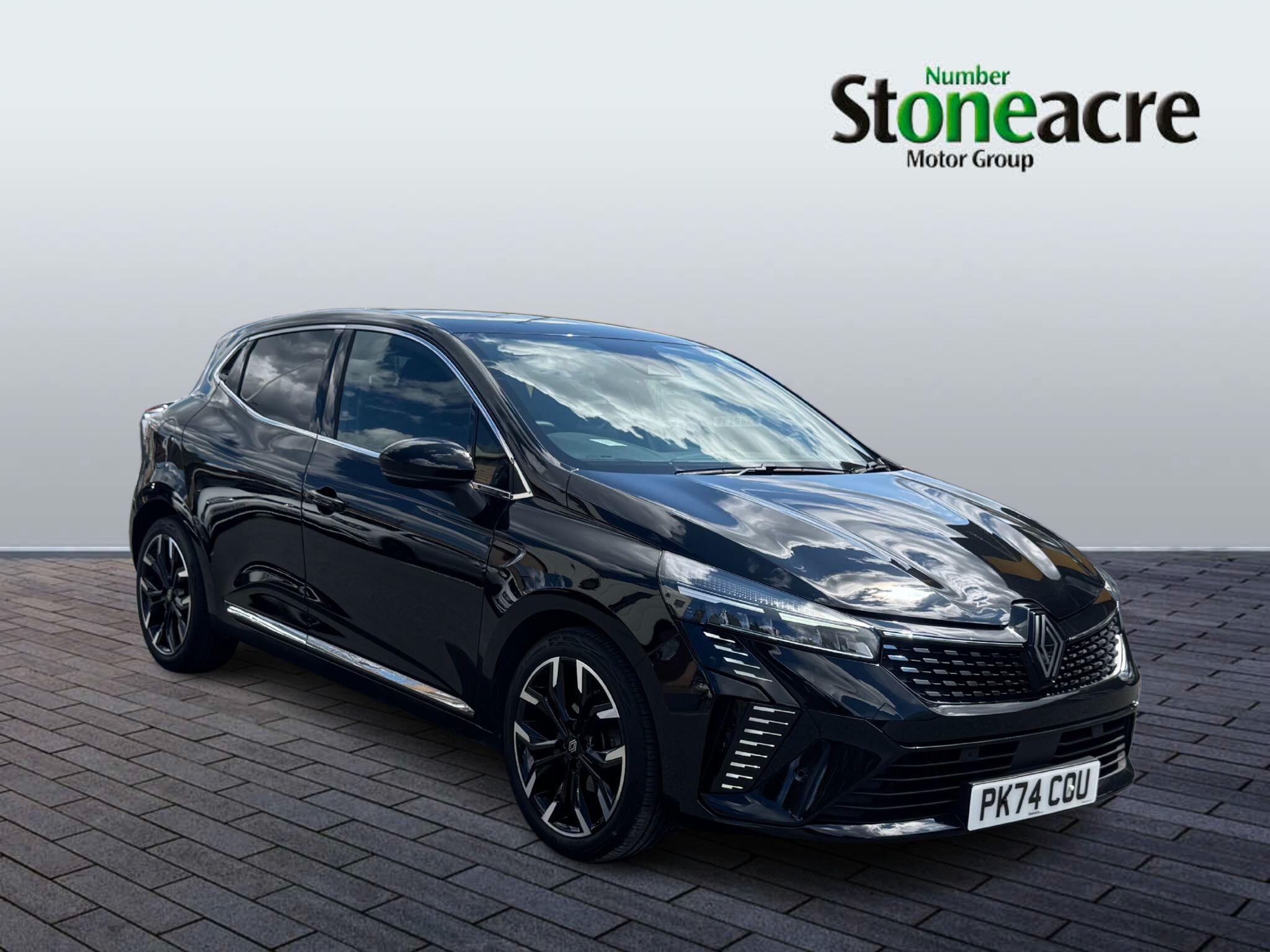 Main listing image - Renault Clio