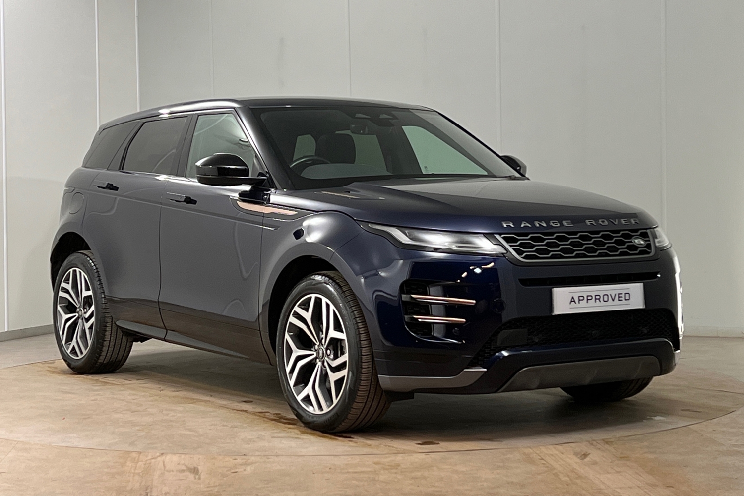 Main listing image - Land Rover Range Rover Evoque