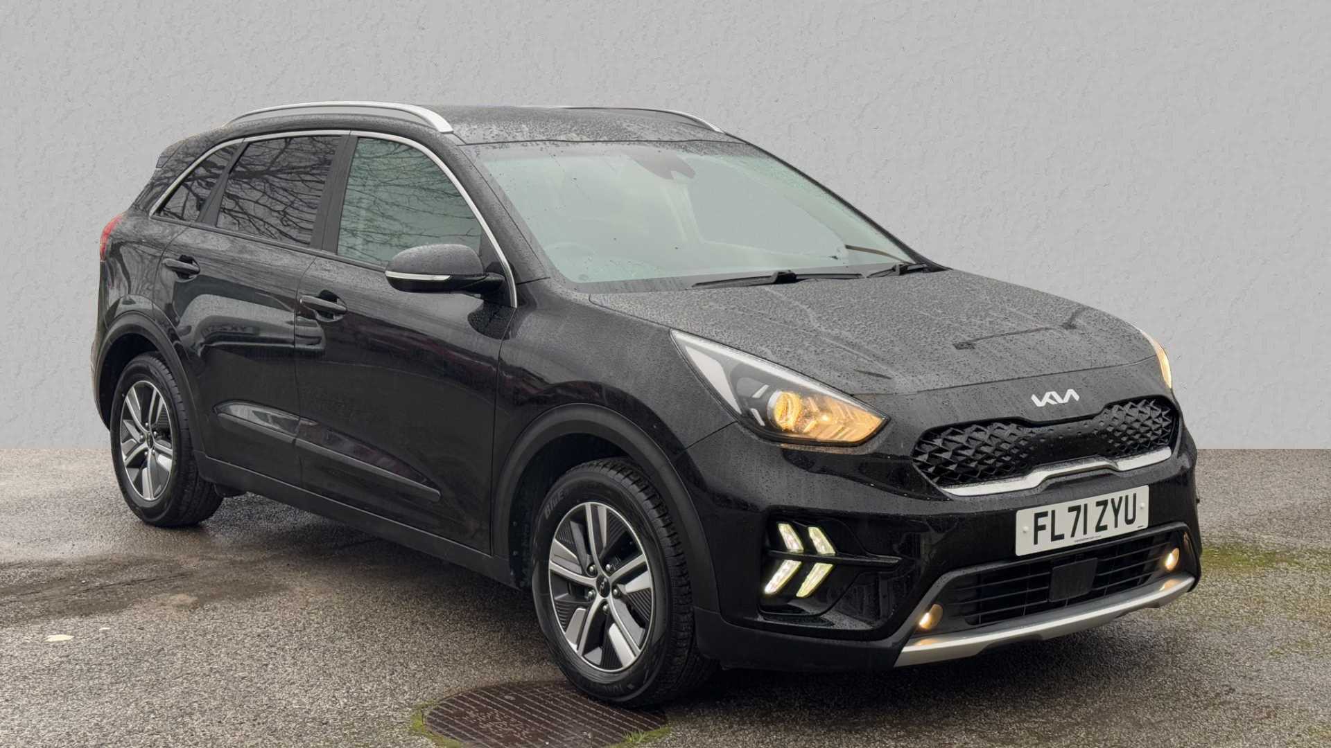 Main listing image - Kia Niro