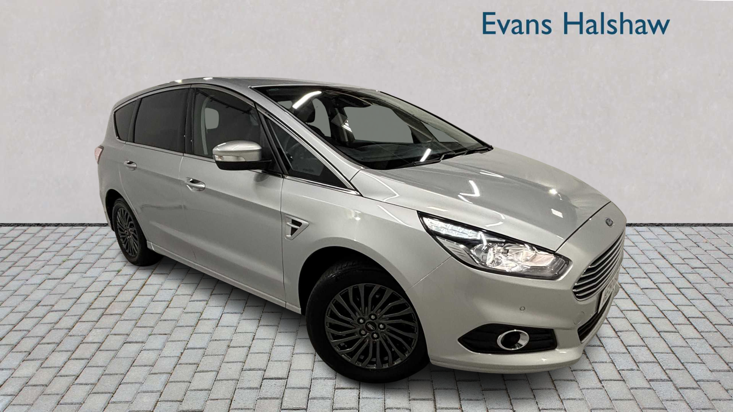 Main listing image - Ford S-MAX