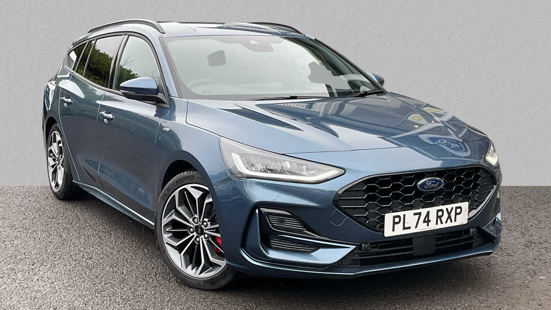 Main listing image - Ford Focus Estate