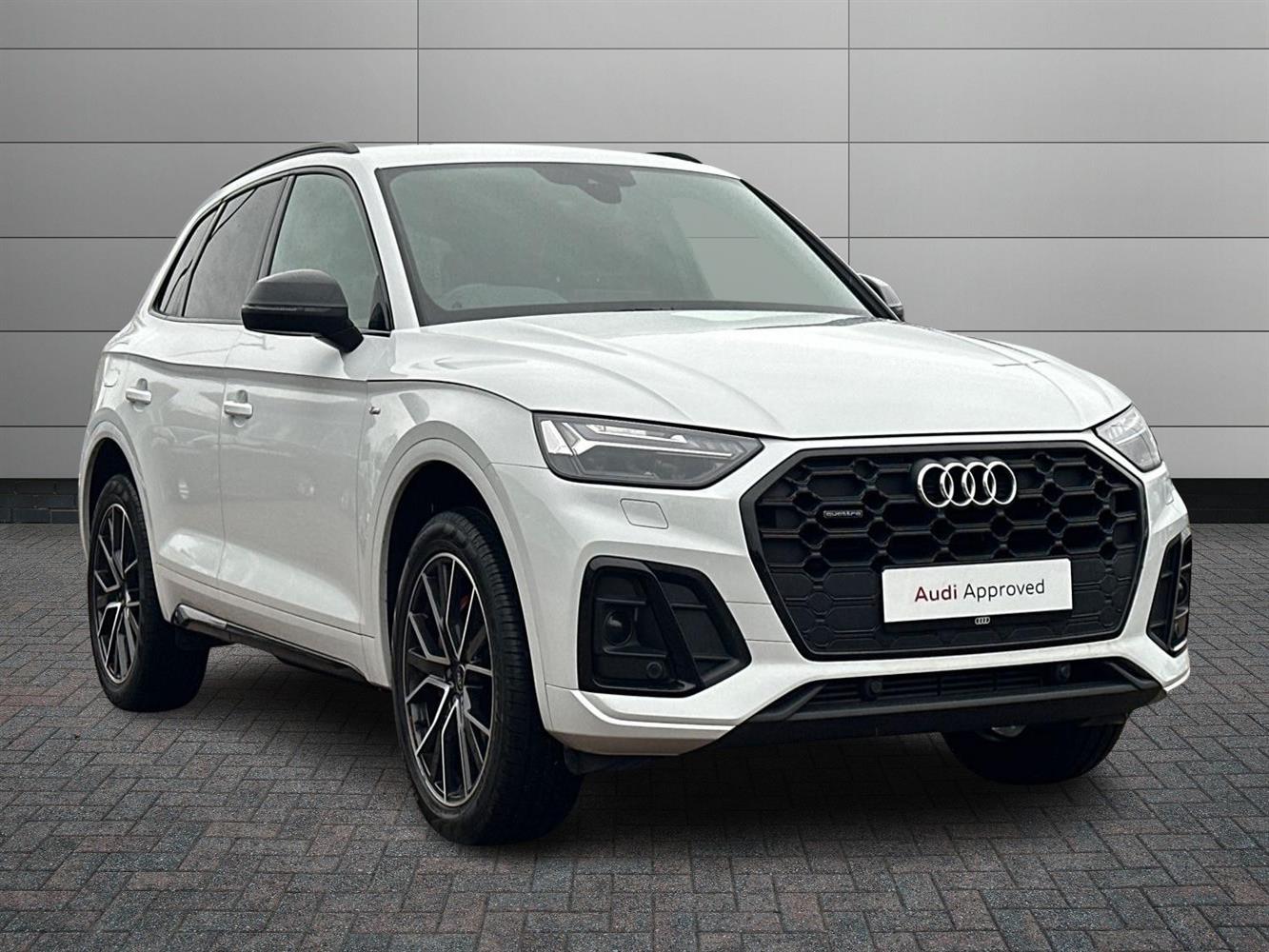 Main listing image - Audi Q5