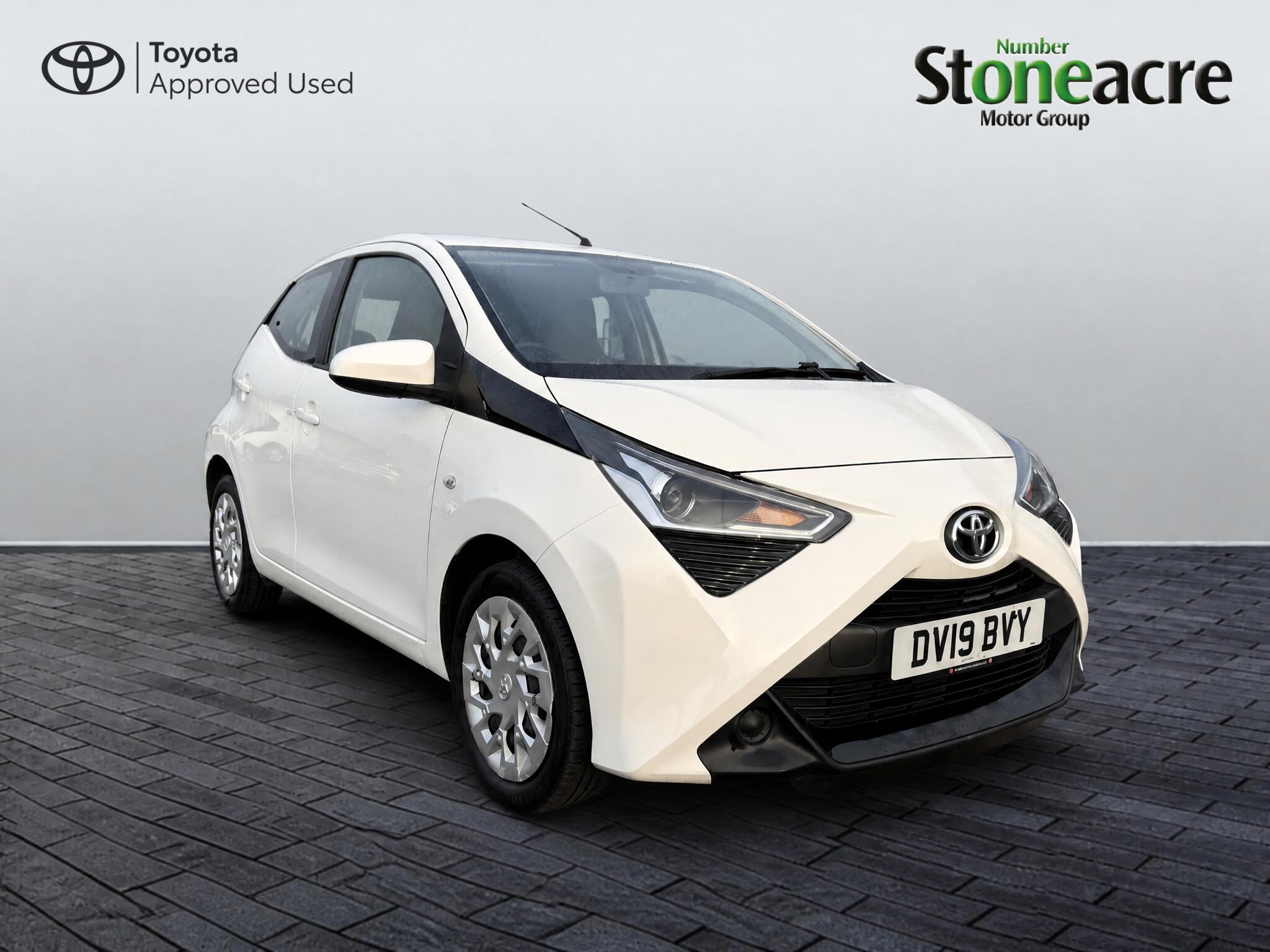 Main listing image - Toyota Aygo
