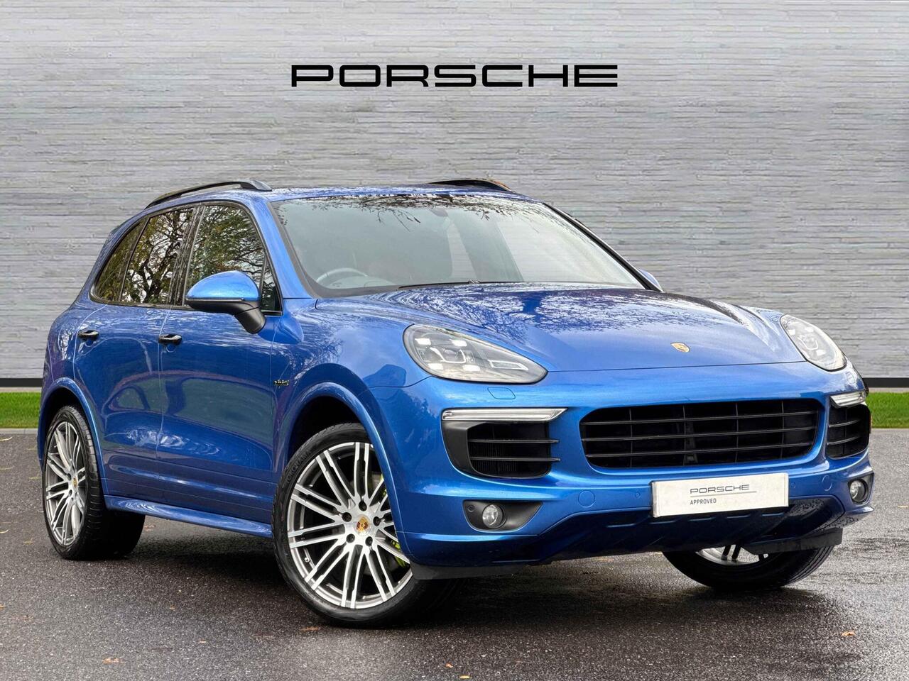 Main listing image - Porsche Cayenne