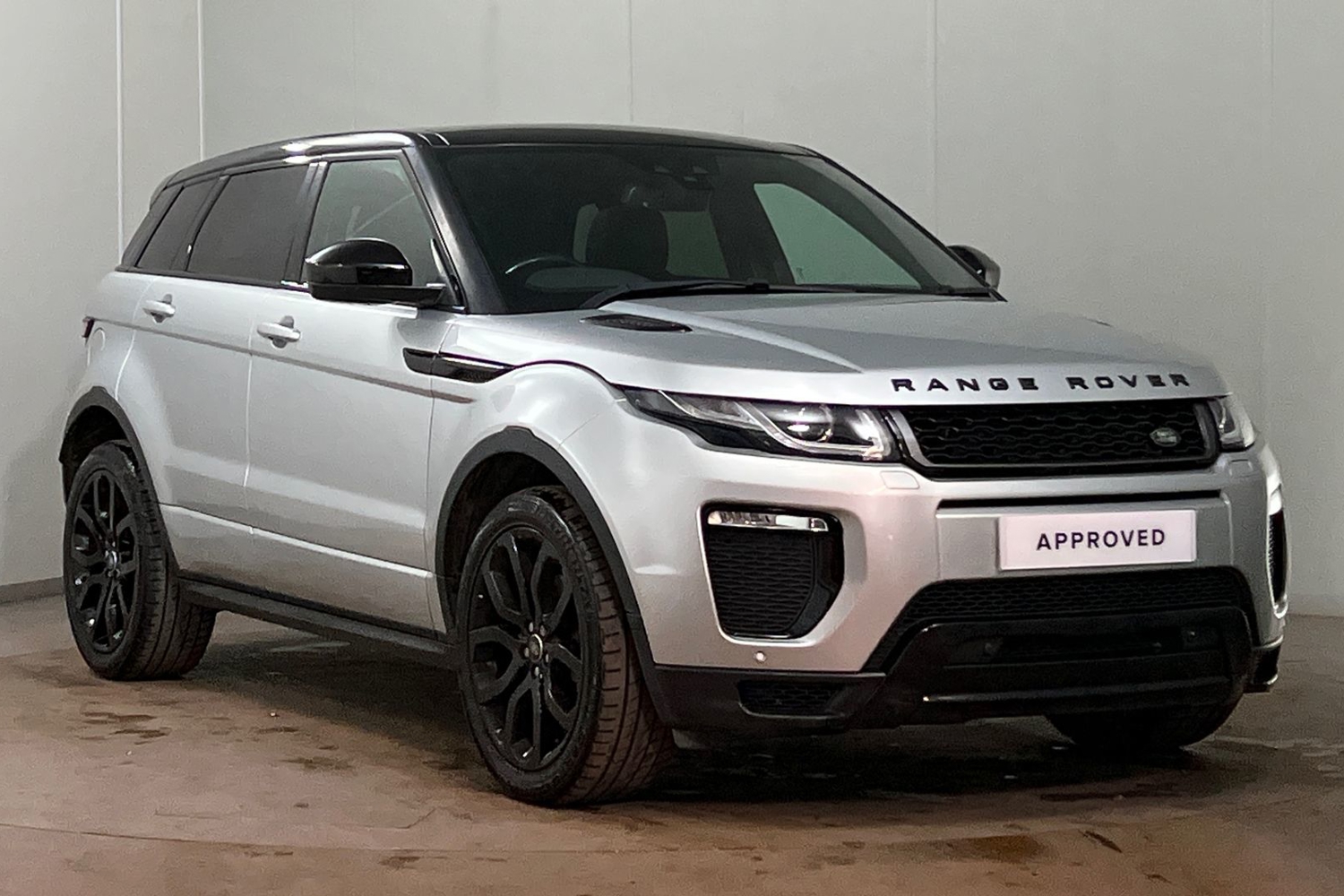 Main listing image - Land Rover Range Rover Evoque