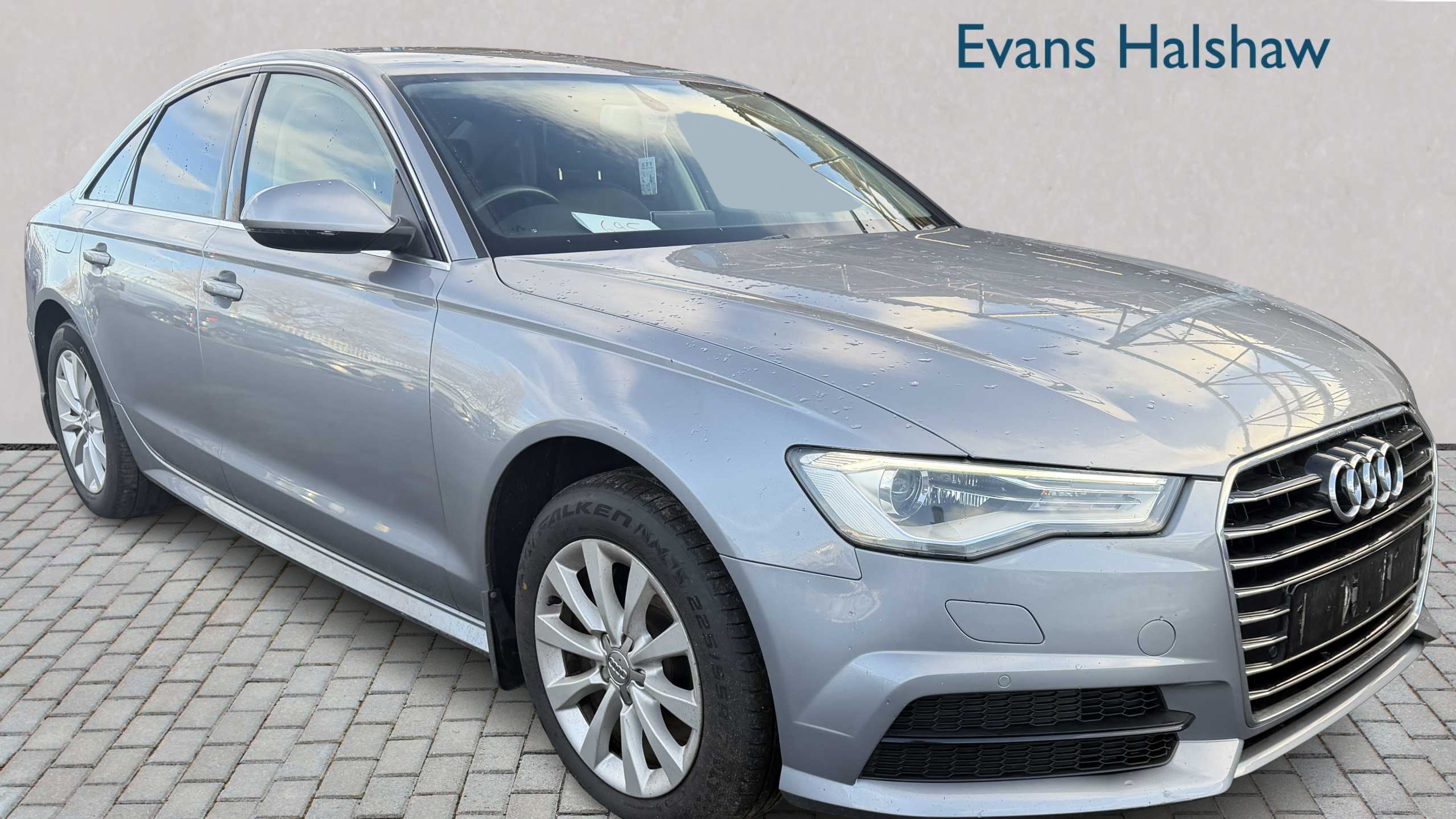 Main listing image - Audi A6