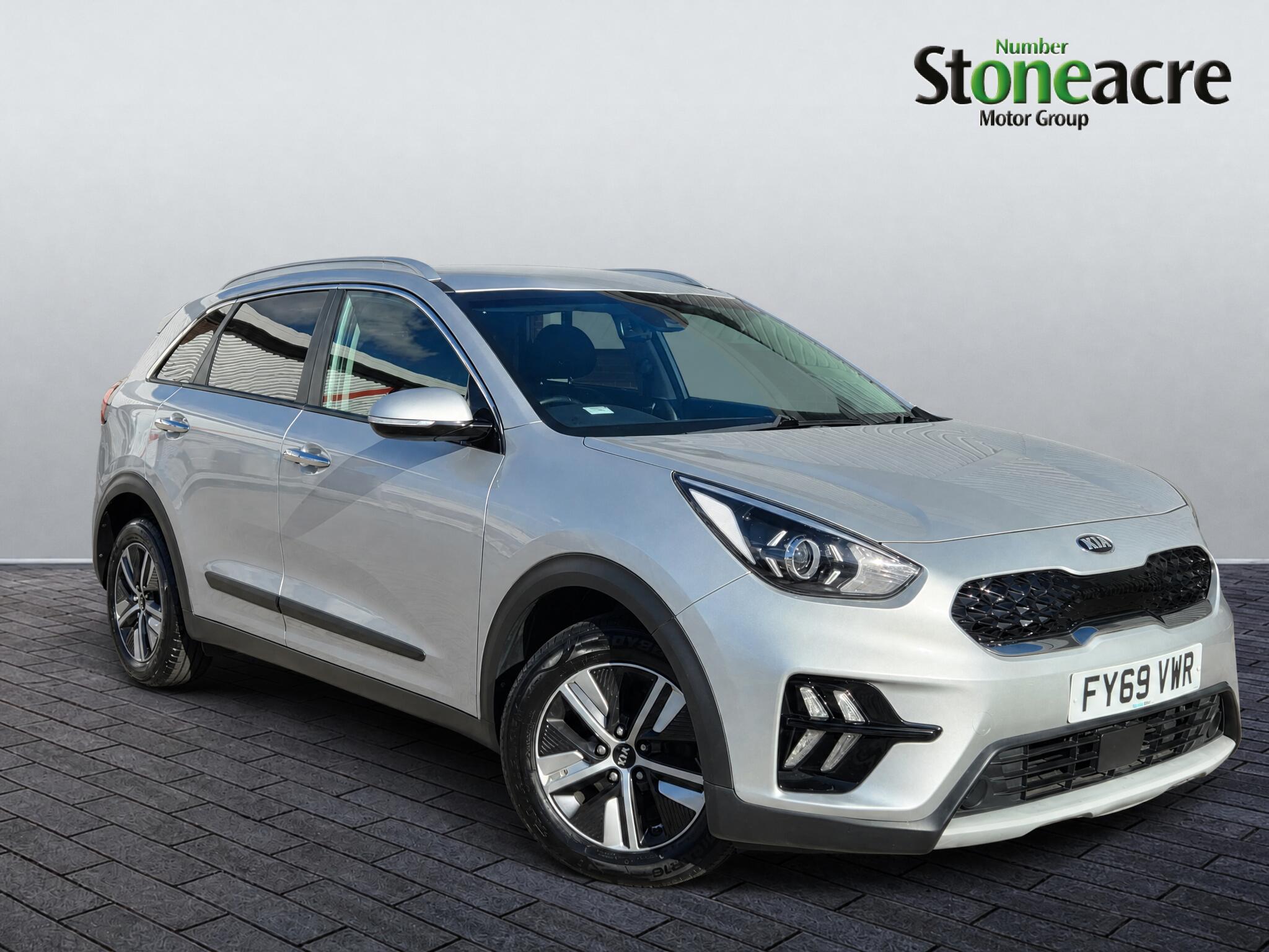 Main listing image - Kia Niro