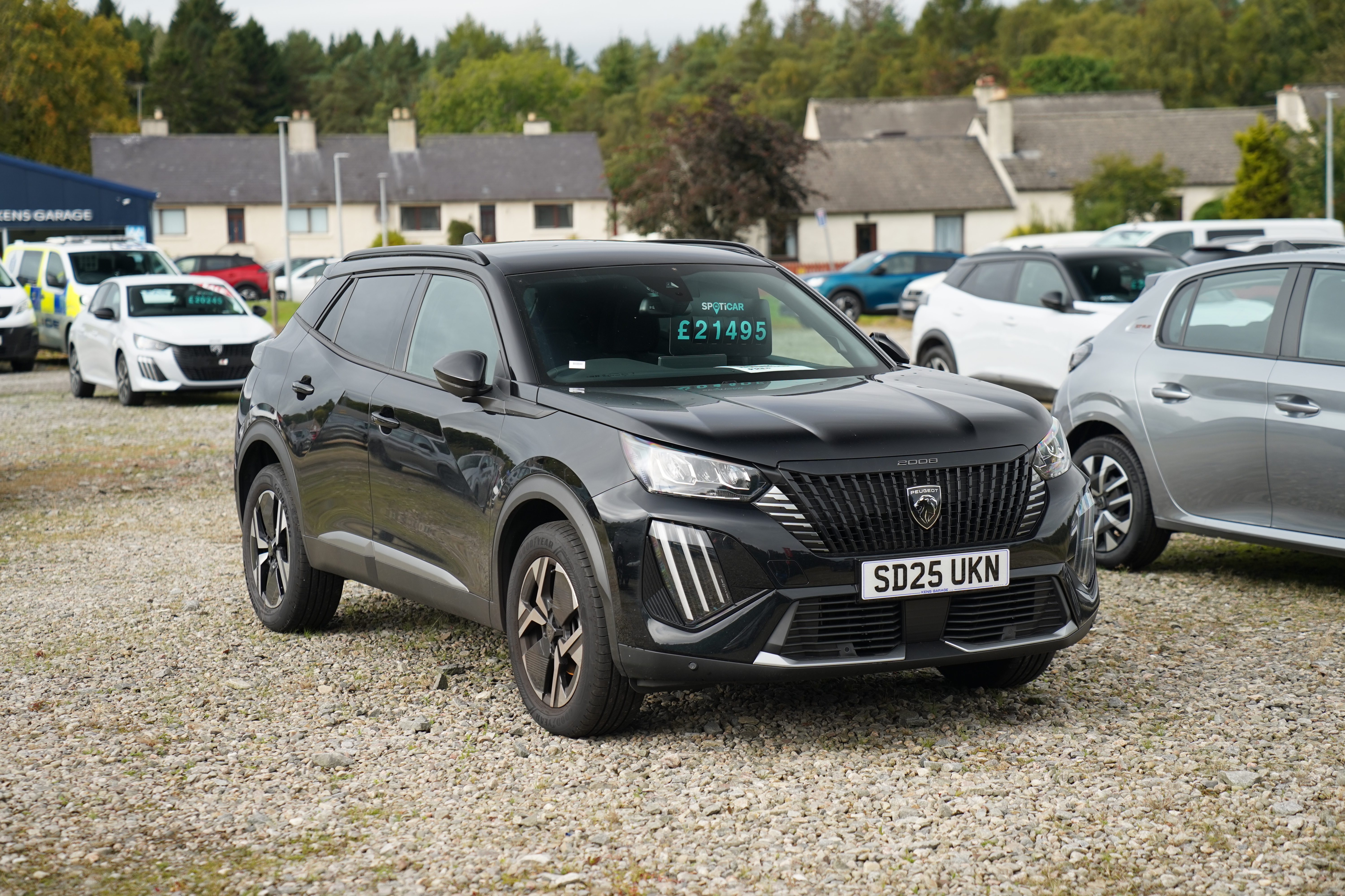 Main listing image - Peugeot 2008