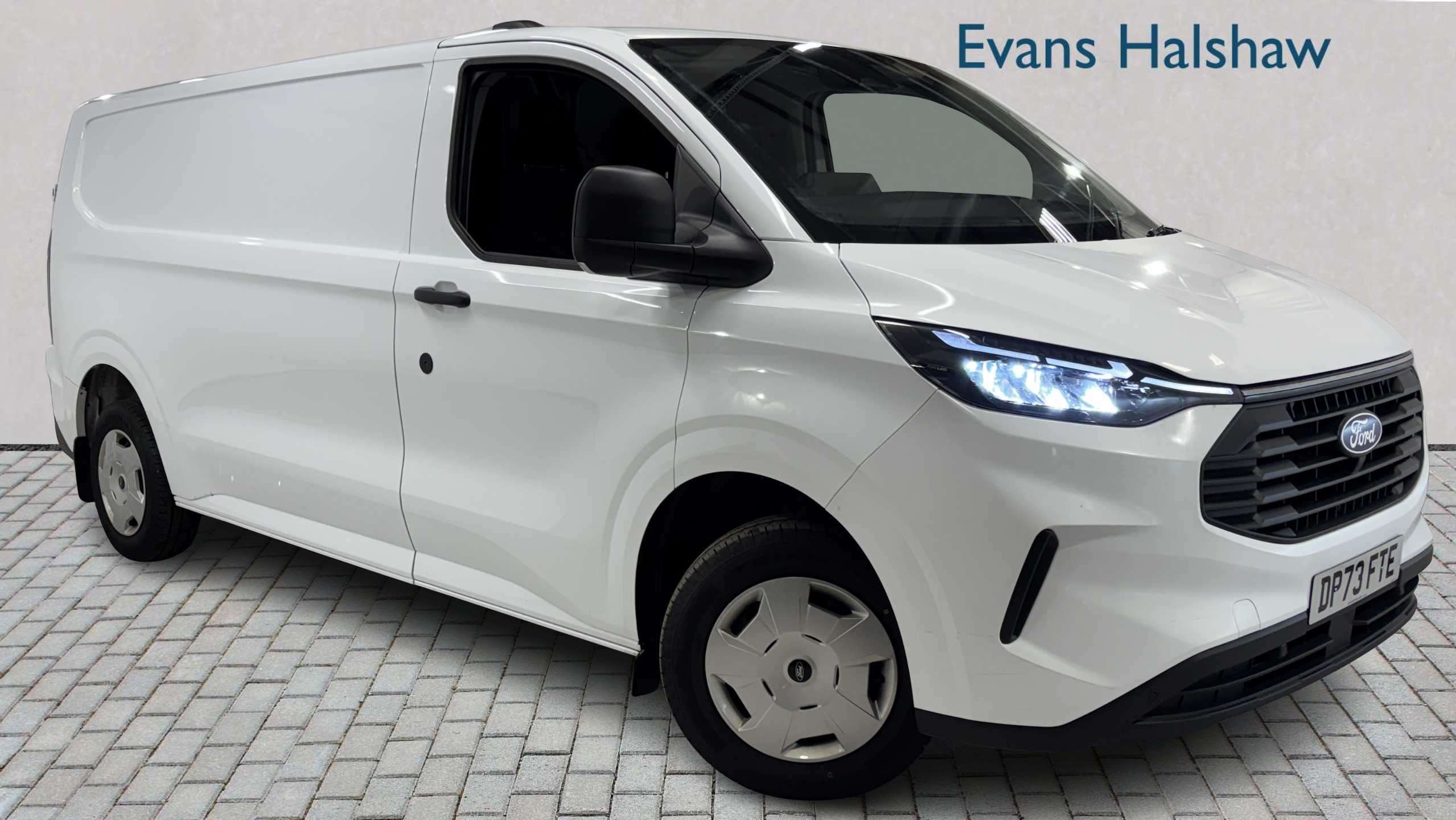 Main listing image - Ford Transit Custom