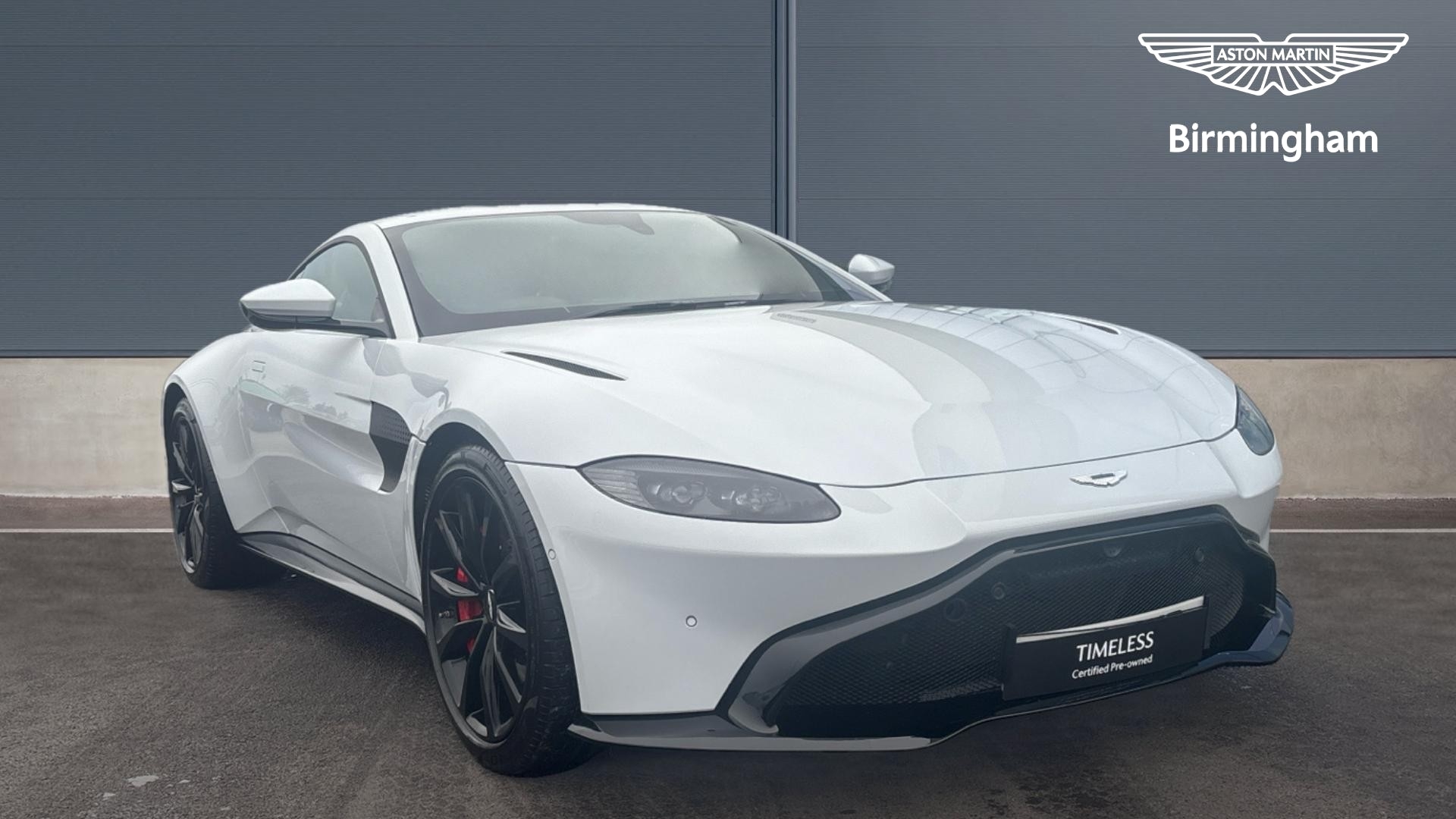 Main listing image - Aston Martin Vantage