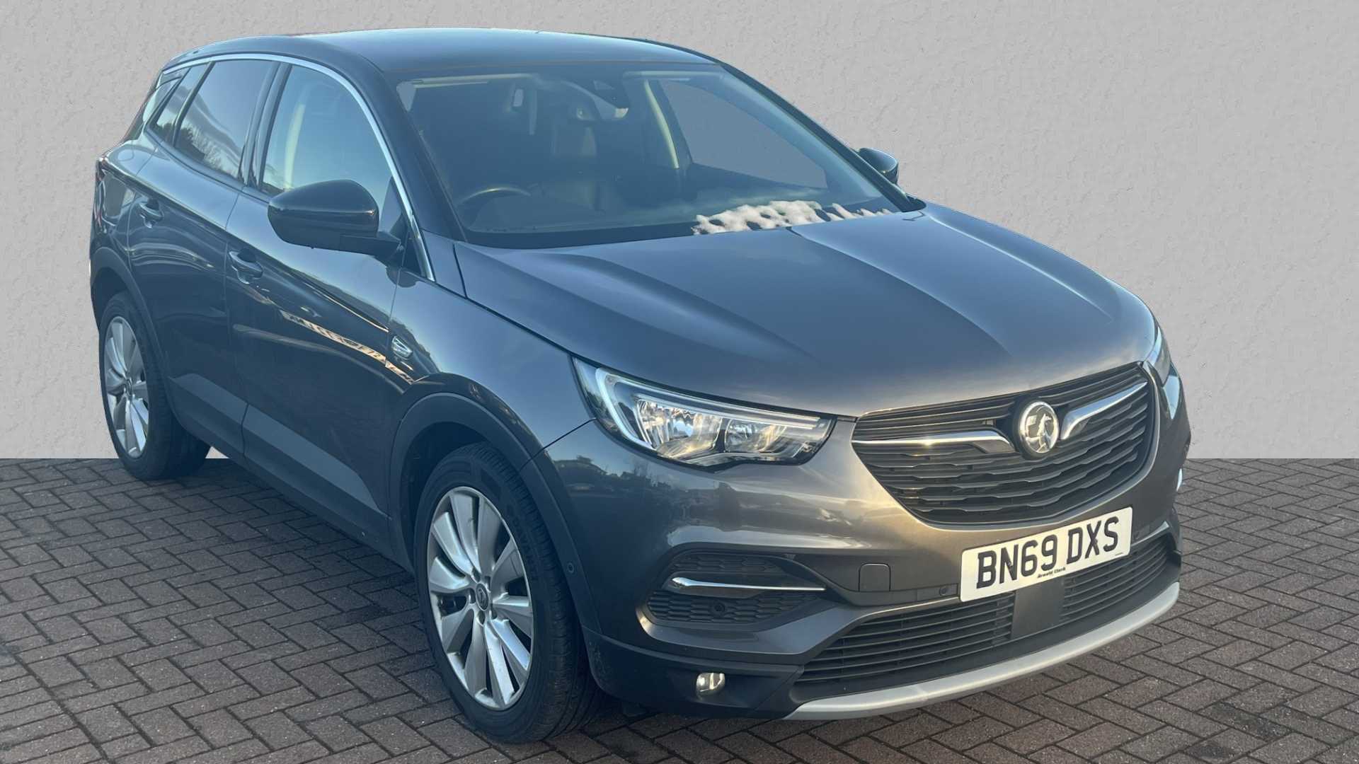 Main listing image - Vauxhall Grandland X