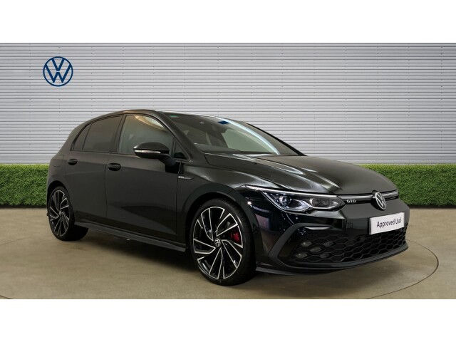 Main listing image - Volkswagen Golf