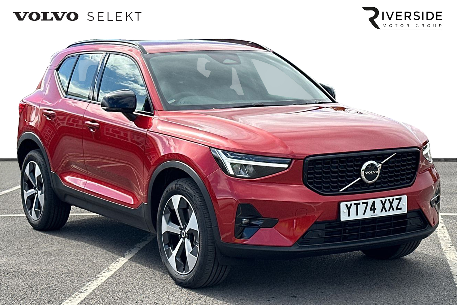 Main listing image - Volvo XC40