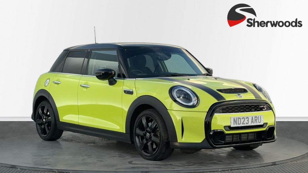 Main listing image - MINI Hatchback 5dr