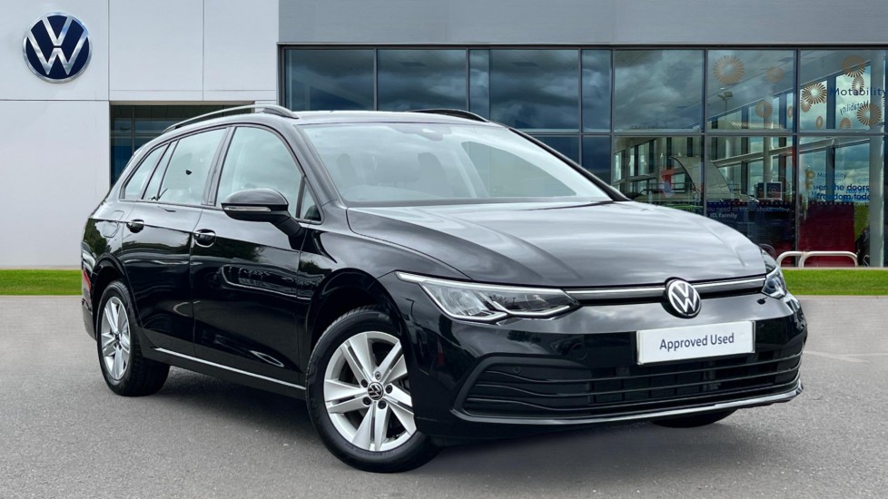 Main listing image - Volkswagen Golf Estate