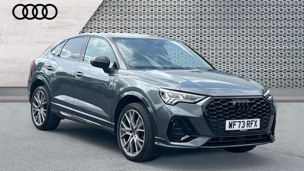 Main listing image - Audi Q3