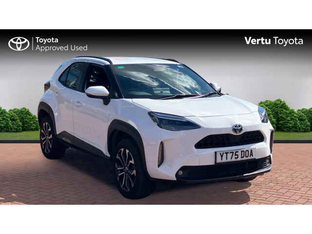 Main listing image - Toyota Yaris Cross