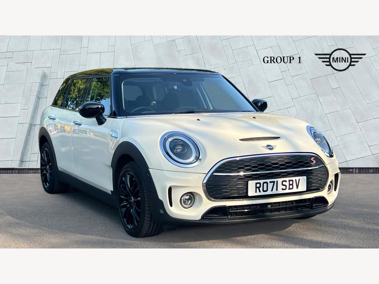 Main listing image - MINI Clubman