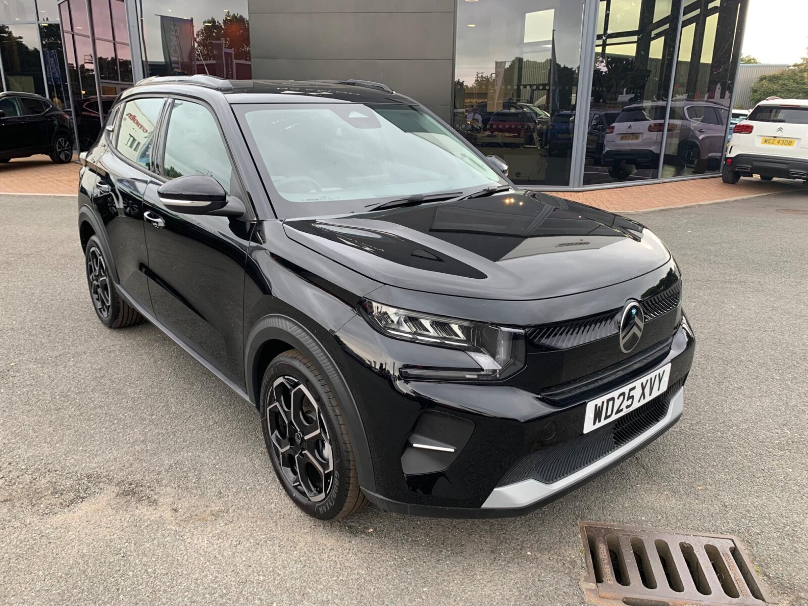 Main listing image - Citroen C3