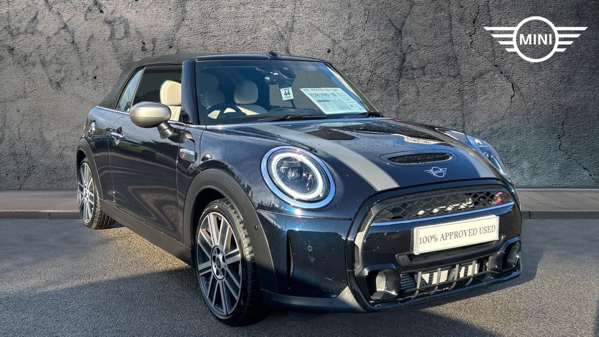 Main listing image - MINI Convertible