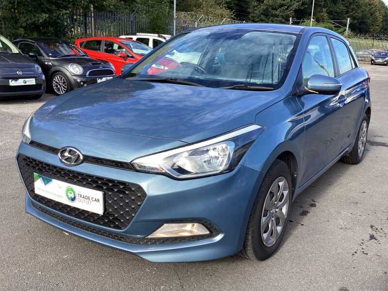 Main listing image - Hyundai i20