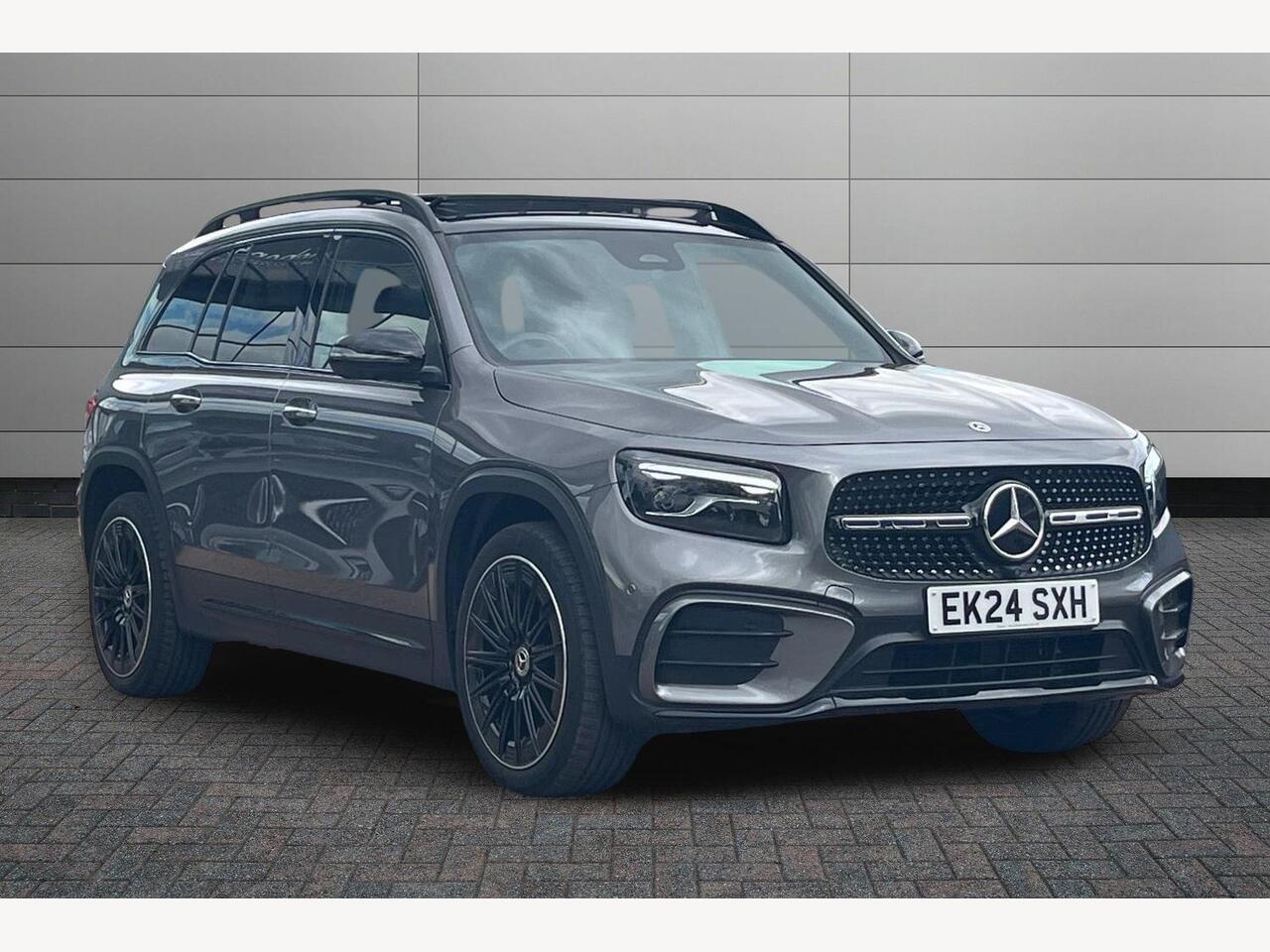 Main listing image - Mercedes-Benz GLB