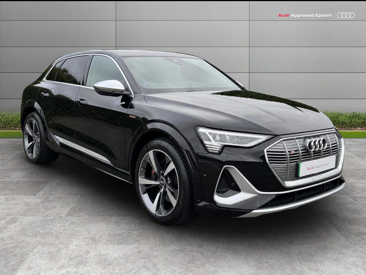 Main listing image - Audi e-tron