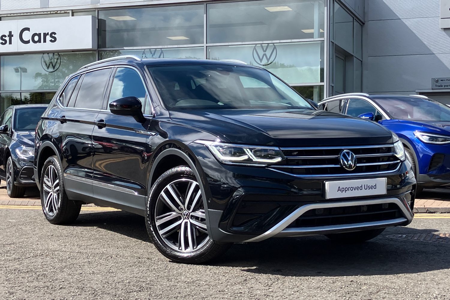Main listing image - Volkswagen Tiguan Allspace