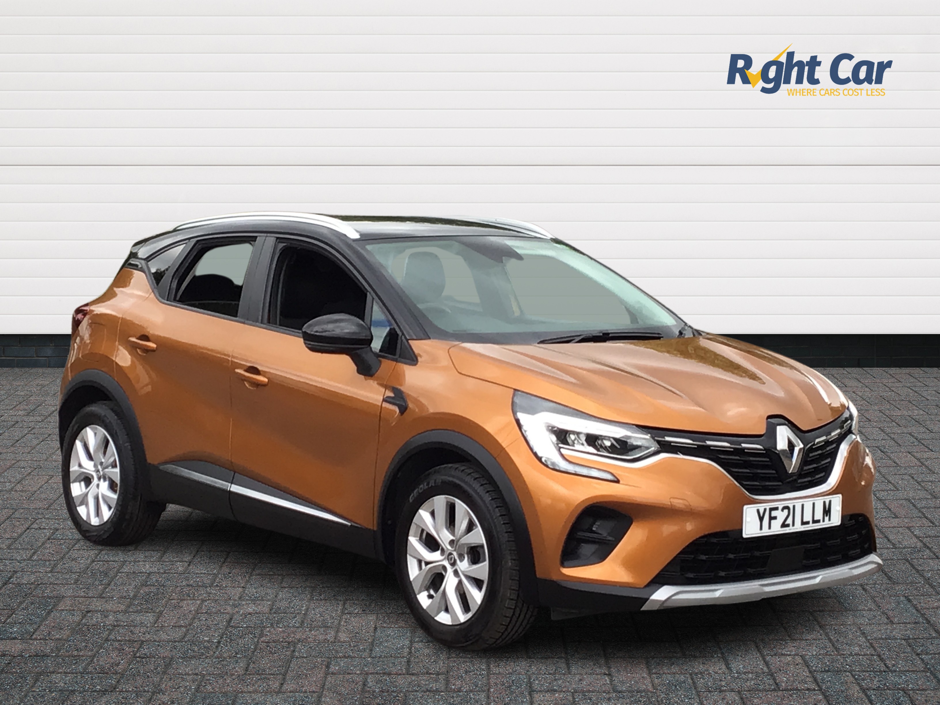 Main listing image - Renault Captur