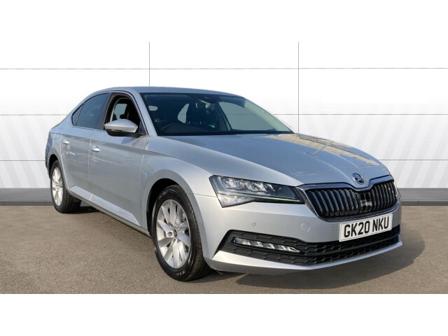 Main listing image - Skoda Superb