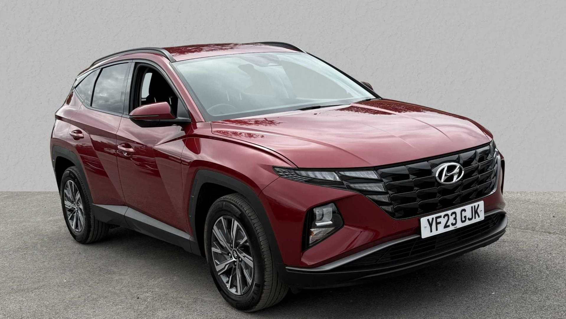 Main listing image - Hyundai Tucson