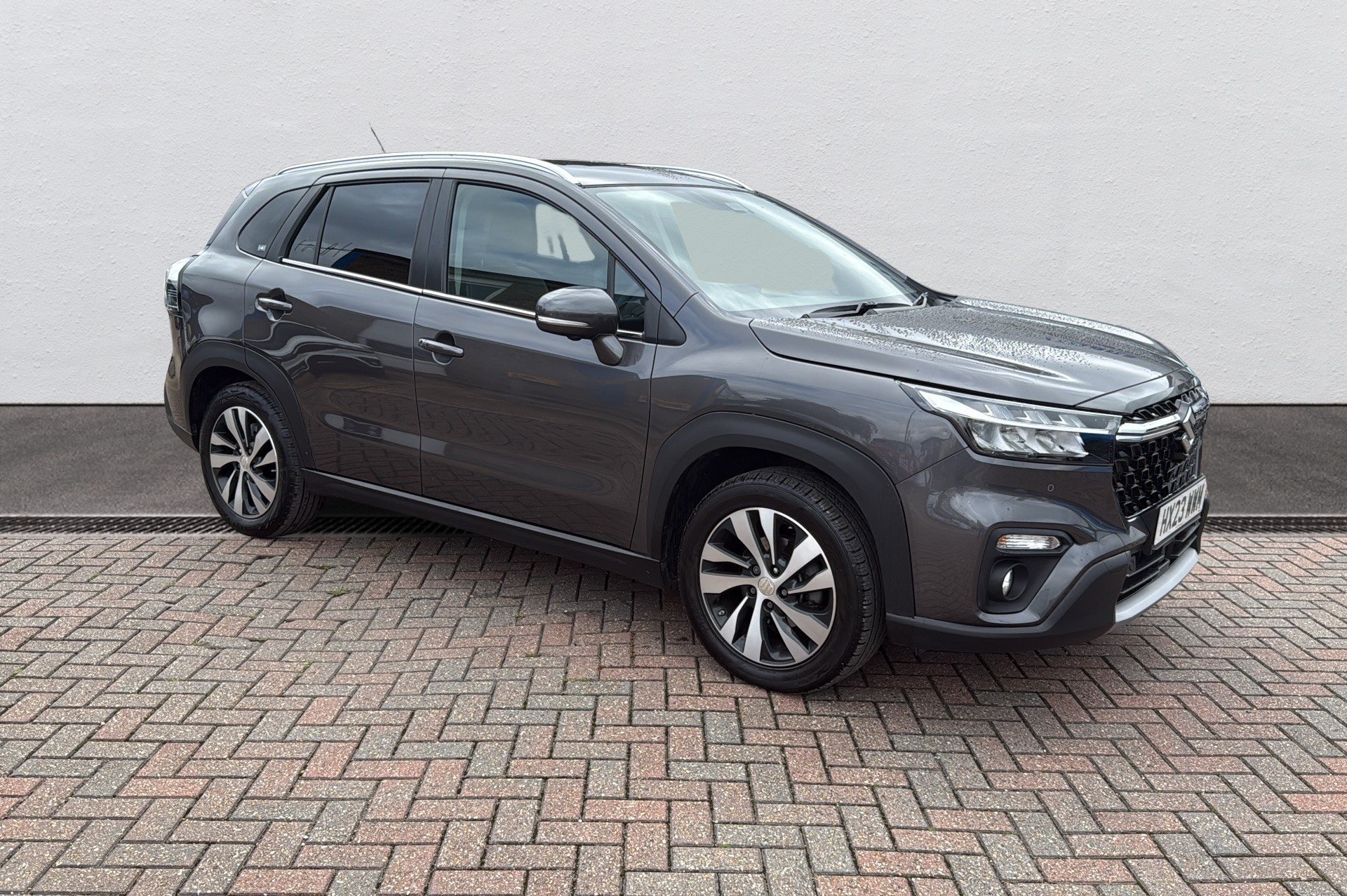 Main listing image - Suzuki S-Cross